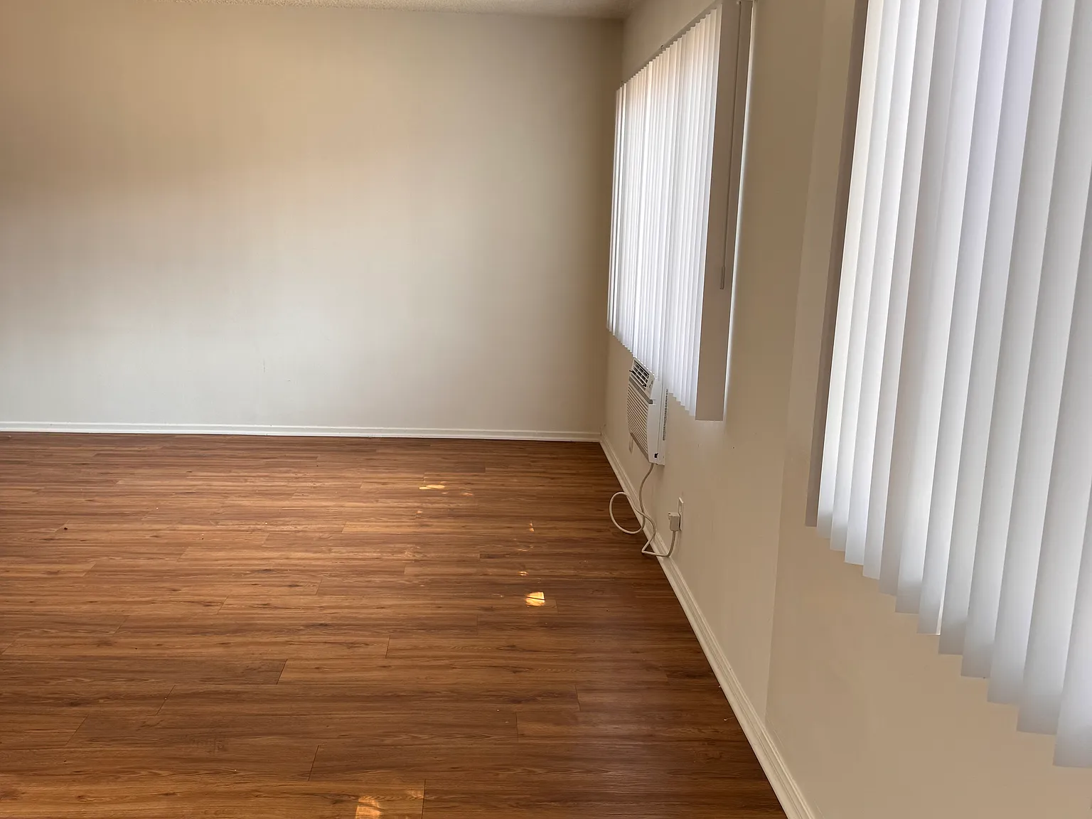 1 bed, 637 sqft, $1,875 — Photo 4