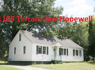 1105 Terrace Ave, Hopewell, VA 23860