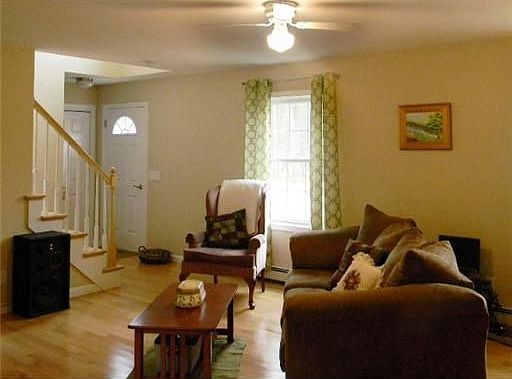 2nd image of 17 Manor Street