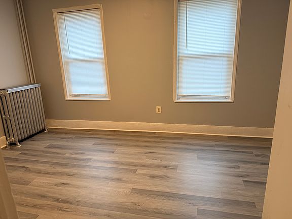 3rd image of 4833 Longshore Ave #C