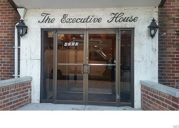 2nd image of 4200 Herkimer Pl APT 7G