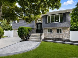 22 Brian Drive, East Islip, NY 11730