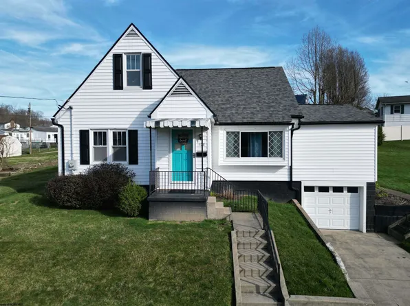 128 Seneca Dr, Clarksburg, WV 26301