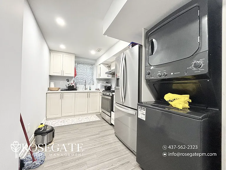153 Whitlock Ave — Photo 3