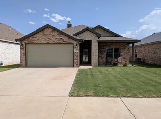 6913 18th Pl, Lubbock, TX 79416