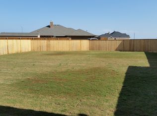 1209 N 15th St, Wolfforth, TX 79382