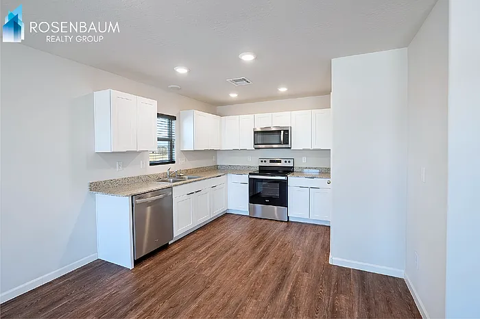 11094 W Arvada Dr — Photo 3