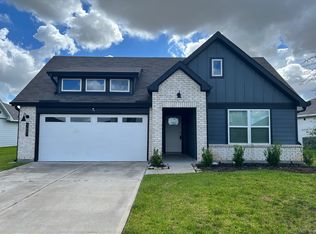 1607 Barrows Ln, Rosenberg, TX 77469