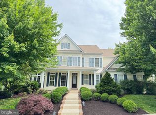 804 Sage Hill Dr, Red Lion, PA 17356