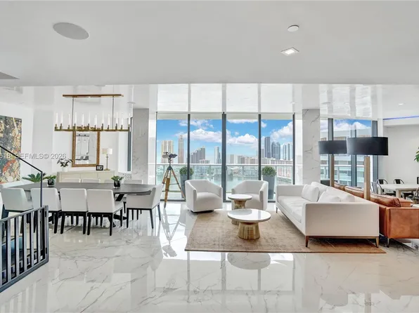 4000 Island Blvd #Penthouse 2, Aventura, FL 33160