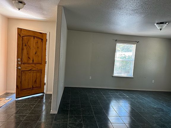 2nd image of 301 Fernwood Dr