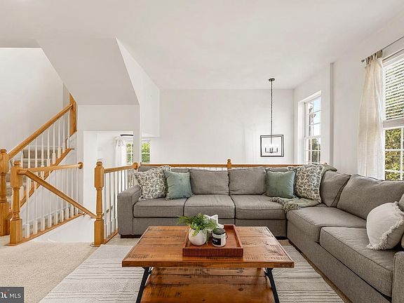 3rd image of 9045 Brewer Creek Pl