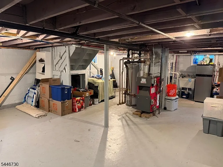 86 Jacoby St — Photo 21
