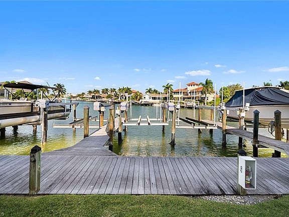 3rd image of 845 Collier CT #505