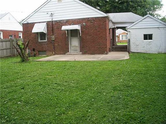 2nd image of 4546 N Payton Ave
