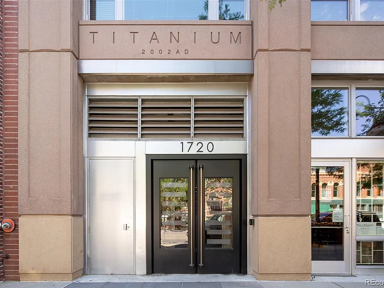 1720 Wazee St #2B — Photo 29