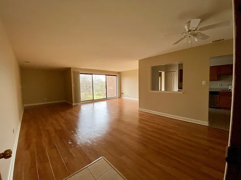 Farmingdale Apartments — Photo 65