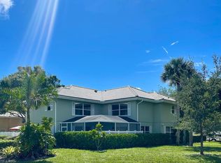 1917 Stratford Way, West Palm Beach, FL 33409