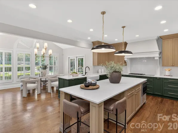 9223 Skipaway Dr, Waxhaw, NC 28173