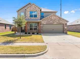 1037 McDonald Dr, Crowley, TX 76036