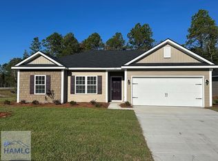 70 Glendale Ln, Hinesville, GA 31313