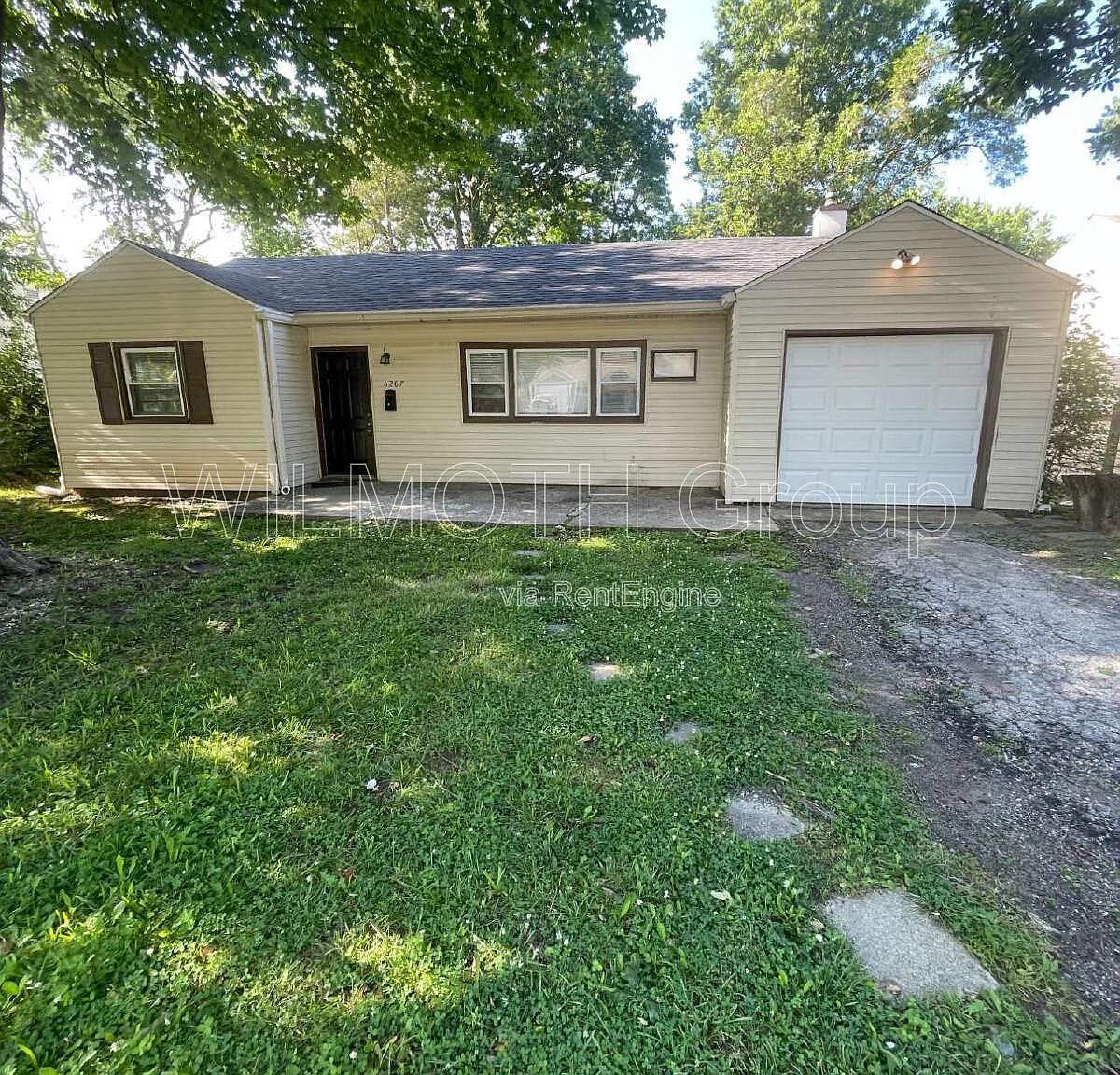 3 bed, 1.0 bath, 981 sqft, $1,125 — Photo 1
