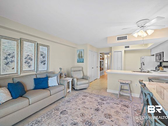 5th image of 1117 W Beach Blvd #201