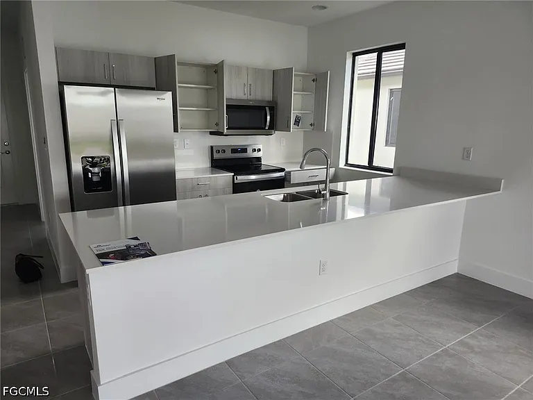5124 Nevola Ave — Photo 3
