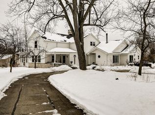 326 Grove St, Eagle, WI 53119