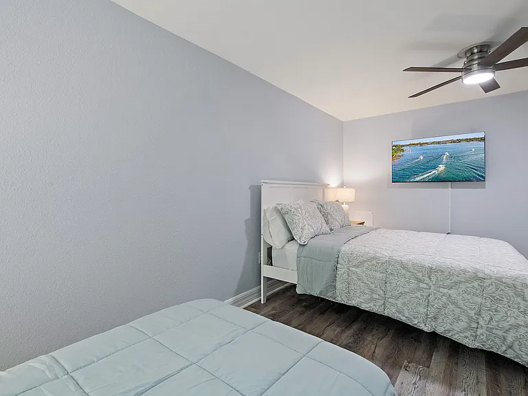 3360 S Osprey Ave #212B — Photo 25