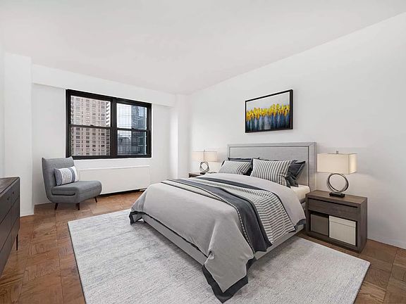 4th image of 165 W 66th St APT 15D