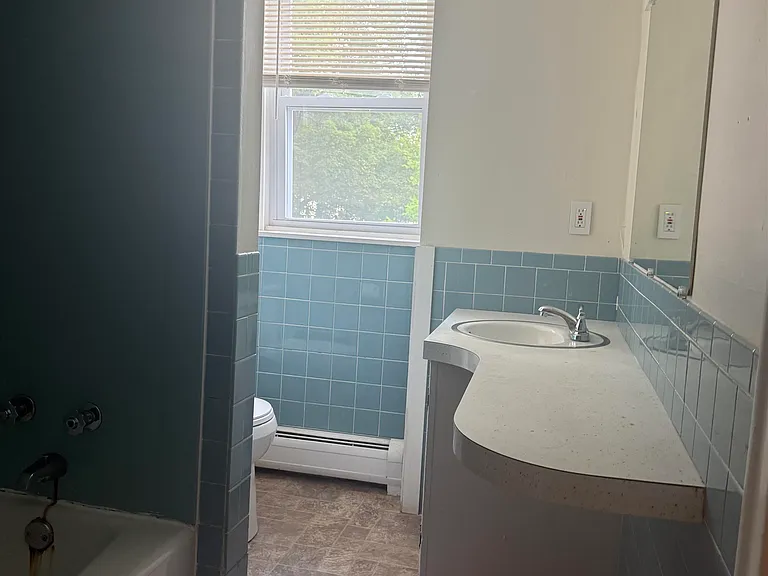31 Pleasant St #1 — Photo 8