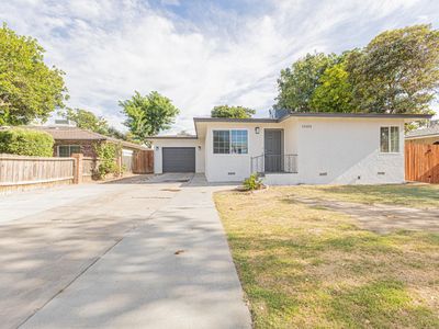 15453 W E St, Kerman, CA, 93630