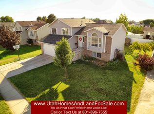 5871 S 3260 W, Roy, UT 84067