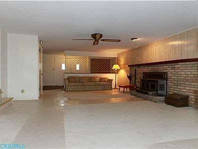 4th image of 1400 Walshire Dr N