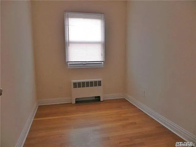 17 Schenck Ave #3B — Photo 7
