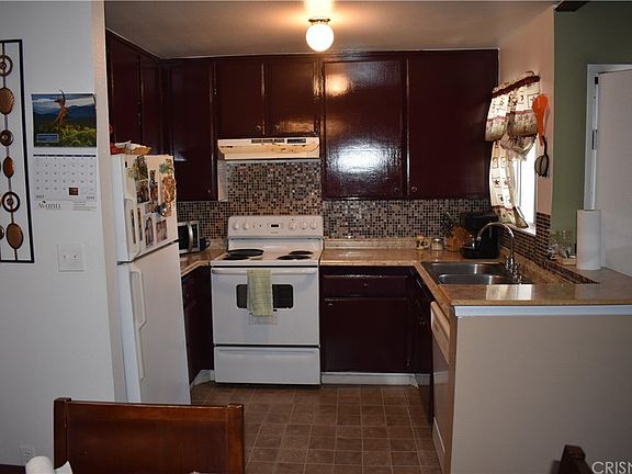 5th image of 21800 Schoenborn St Unit 269