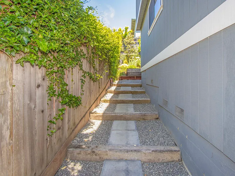 36 Shannon Ln — Photo 28