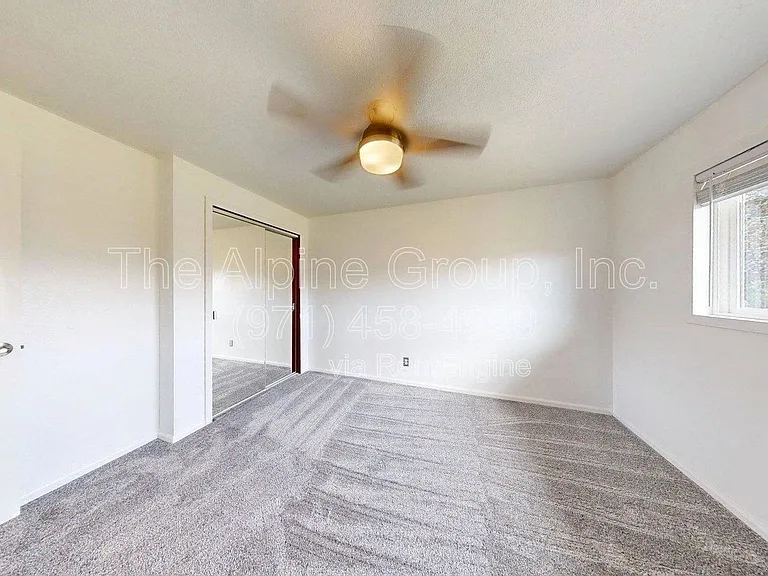 2314 SE 53rd Ave — Photo 28
