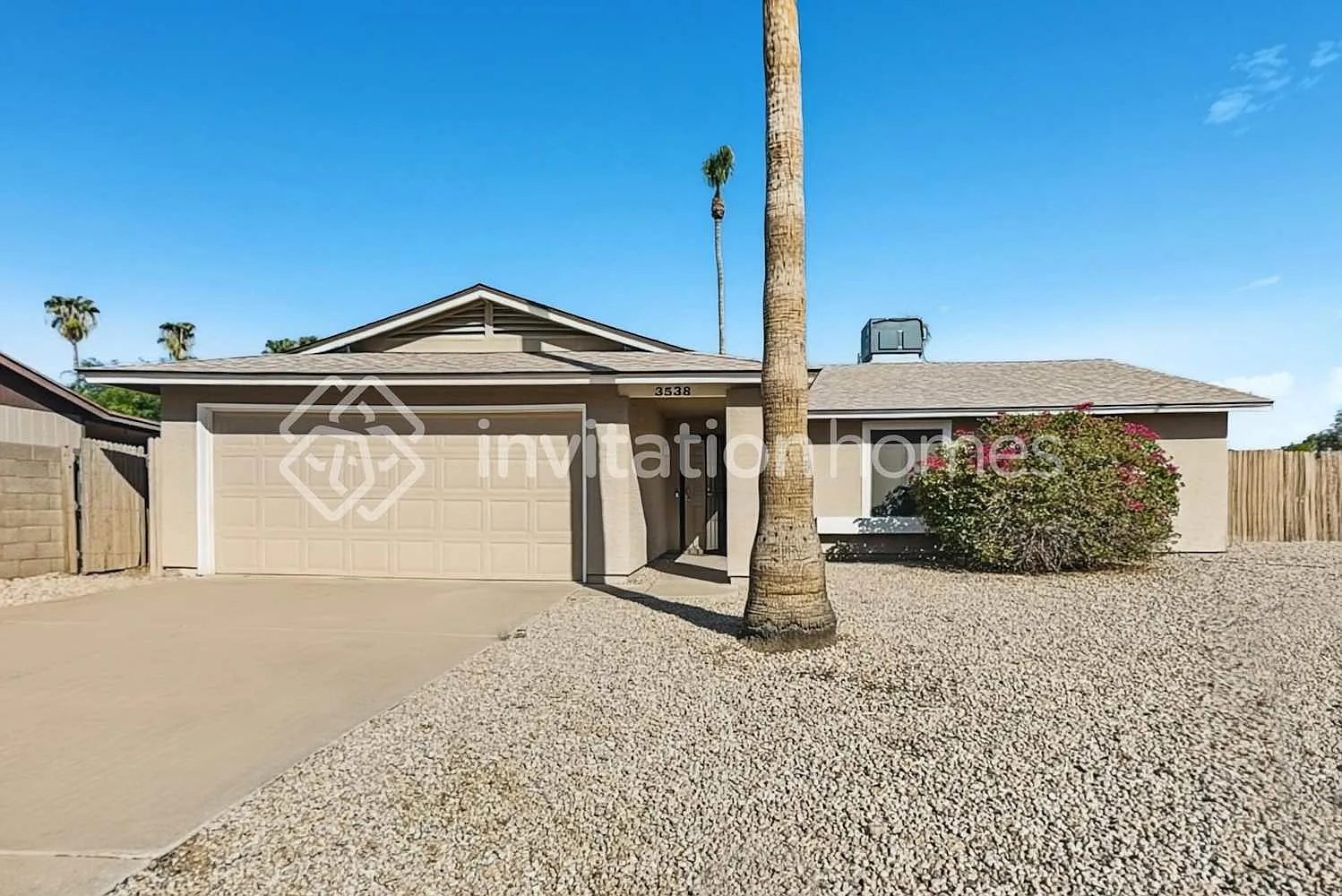 3538 E Anderson Dr Phoenix, AZ 85032 — Photo 1