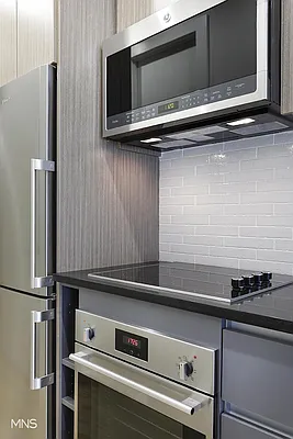 Rented by MNS Marketing | media 25