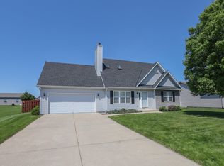 4606 Beacon View Dr, Racine, WI 53402