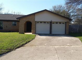 4329 Aspen Ct N, Haltom City, TX 76137