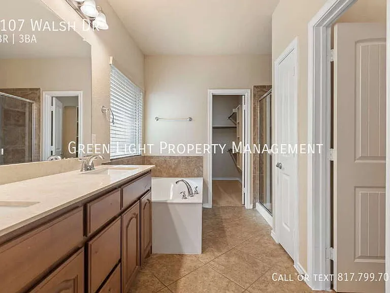 5107 Walsh Dr — Photo 20