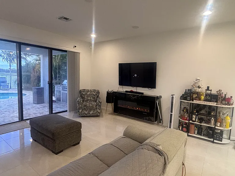4834 Sand Dollar Dr — Photo 10
