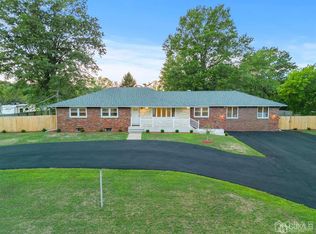 560 Spotswood Englishtown Rd, Monroe Township, NJ 08831