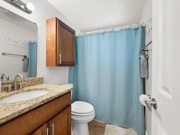 878 Evergreen Ave — Photo 22