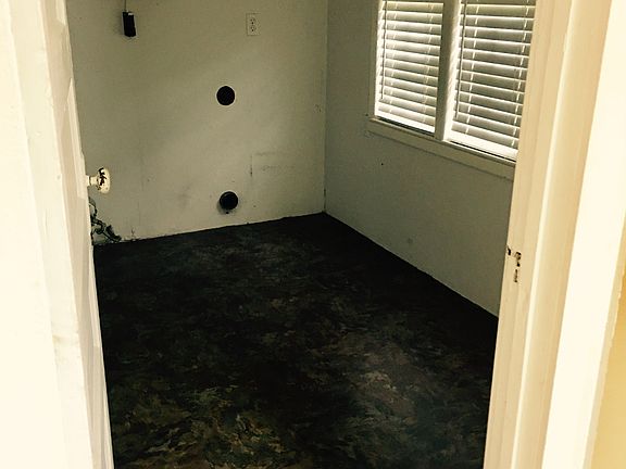 Laundry/Utility Room