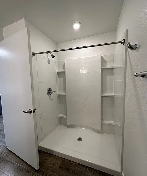 Krisana Apartments — Photo 37