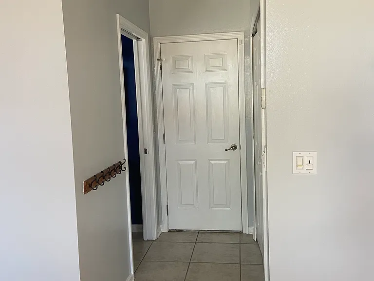 561 Upper 8th Ave S — Photo 29